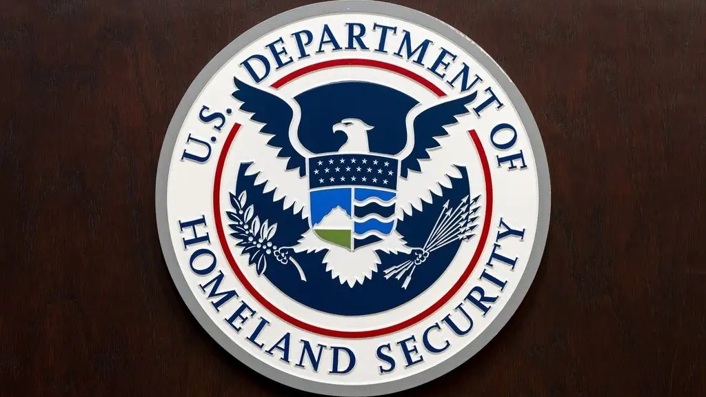 11 more immigrants from USA arrive today